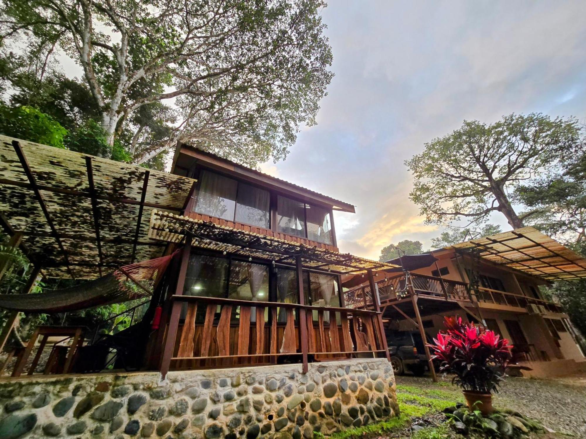 Cool Waters Jungle Villas 우비타 외부 사진